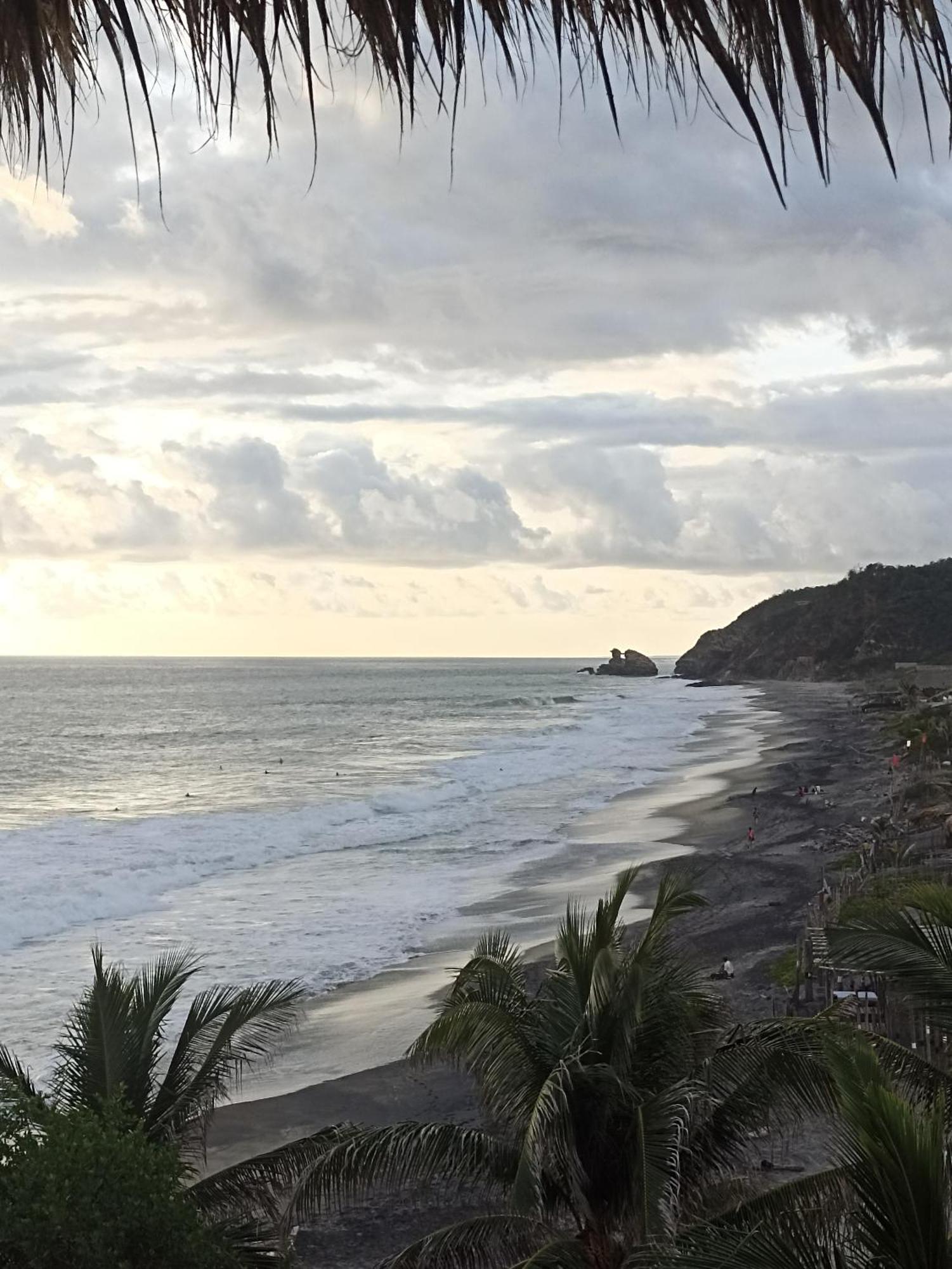 Punta Sur, Frente Al Mar Y El Atardecer Hotel Mazunte Luaran gambar